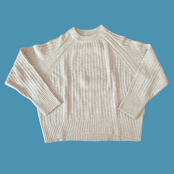 pull and bear sweater - size XS - Picture 1 of 2